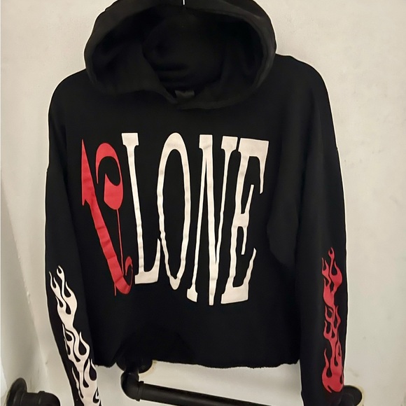 VLONE Other - VLONE Black Graphic Flame-Sleeve Hoodie